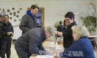 2nd round of presidential election kicks off in France 