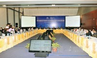 SOM 2 and related meetings enter second working day