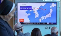 South Korea, US, Japan tighten cooperation in dealing with North Korea