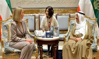 EU urges direct talks to end Gulf crisis