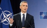 NATO stresses need for dialogue with Russia 