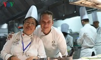 Veteran chef promotes Vietnamese cuisine to the world