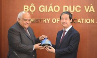 Vietnam boosts international cooperation in education and training