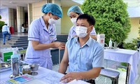 Vietnam records 840 new COVID-19 cases on Monday