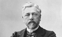 France commemorates the centenary of Gustave Eiffel