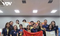 Hanoi students win prizes at Japan expo