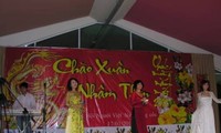 Việt Kiều Thái Lan đón tết cổ truyền dân tộc Nhâm Thìn 