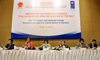 Diễn đàn đối tác pháp luật 2012: Tăng cường cải cách pháp luật và tư pháp tại VN