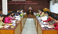 Phụ nữ Việt Nam Lào tăng cường hợp tác