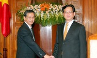 Thủ tướng Nguyễn Tấn Dũng tiếp Đại sứ Nhật Bản Hiroshi Fukada