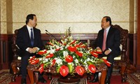Bí thư Thành ủy Thành phố Hồ Chí Minh tiếp Đoàn đại biểu Đảng Cộng sản Trung Quốc 