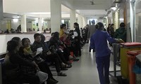 Bệnh viện Nhà nước và bệnh viện tư nhân phối hợp giảm tải 