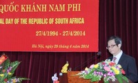 Kỷ niệm 20 năm ngày Quốc khánh Nam Phi 