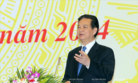 Thủ tướng Nguyễn Tấn Dũng: Đẩy nhanh tái cơ cấu, nâng cao sức cạnh tranh cho doanh nghiệp