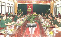 Bộ trưởng Bộ Quốc phòng Lào thăm và làm việc tại Việt Nam
