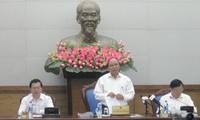 Phó Thủ tướng Nguyễn Xuân Phúc làm việc với thường trực Ban Chỉ đạo 389 quốc gia 