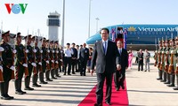  Thủ tướng Nguyễn Tấn Dũng bắt đầu các hoạt động trong khuôn khổ hội nghị CLV 8