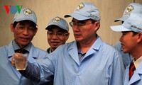 Chủ tịch Ủy ban Trung ương Mặt trận Tổ quốc Nguyễn Thiện Nhân thăm cơ sở kinh tế tại Bạc Liêu