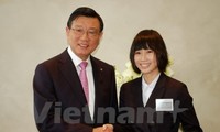 Tập đoàn Kumho Asiana trao học bổng cho sinh viên Việt Nam tại Hàn Quốc 