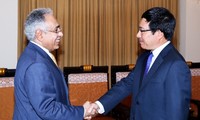 Việt Nam coi trọng quan hệ hợp tác hữu nghị với  Arab Saudi và Qatar