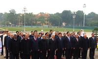 Lãnh đạo Đảng, Nhà nước viếng lăng Chủ tịch Hồ Chí Minh 