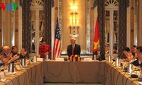 Tổng Bí thư Nguyễn Phú Trọng gặp lãnh đạo Đảng cộng sản Hoa Kỳ và bạn bè cánh tả Hoa Kỳ