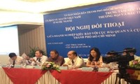 Ngành thuế, hải quan Thành phố Hồ Chí Minh đối thoại với doanh nghiệp Việt kiều