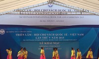 Hội chợ sách và triển lãm sách quốc tế: cơ hội đưa sách Việt Nam ra thế giới 