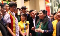 Phó Chủ tịch Quốc hội Tòng Thị Phóng gặp mặt học sinh, sinh viên dân tộc thiểu số
