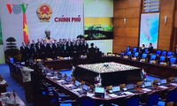 Thủ tướng Nguyễn Tấn Dũng chủ trì phiên họp thường kỳ tháng 3