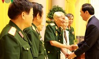 Chủ tịch nước gặp mặt Ban liên lạc cựu quân tình nguyện và chuyên gia quân sự Việt Nam tại Lào