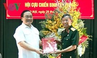 Bí thư Thành ủy Hà Nội Hoàng Trung Hải thăm và làm việc với Hội cựu chiến binh Hà Nội