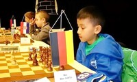 Cậu bé 10 tuổi gốc Việt vô địch cờ vua ở Đức