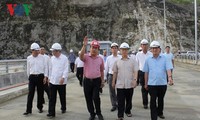 Tổng Bí thư Nguyễn Phú Trọng thăm Nhà máy thủy điện Lai Châu