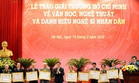 Tổ chức Lễ trao tặng Giải thưởng Hồ Chí Minh, Giải thưởng Nhà nước về văn học, nghệ thuật năm 2016