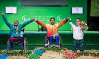 Vận động viên cử tạ Lê Văn Công phá kỉ lục thế giới tại Paralympics 2016