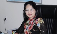 Phó Chủ nước Đặng Thị Ngọc Thịnh tiếp Đoàn cựu giáo viên kiều bào Thái Lan