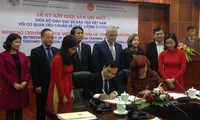 Australia hỗ trợ Việt Nam đảm bảo chất lượng giáo dục trực tuyến 