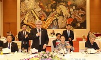 Chủ tịch Hội đồng Nhà nước Liên bang Thụy Sỹ kết thúc chuyến thăm chính thức Việt Nam 