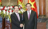Chủ tịch nước Trần Đại Quang tiếp Chủ tịch Quốc hội Hàn Quốc Chung Sye-kyun