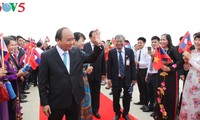 Thủ tướng Nguyễn Xuân Phúc lên đường thăm chính thức CHDCND Lào