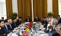 Thủ tướng Nguyễn Xuân Phúc dự tọa đàm bàn tròn về hợp tác đầu tư Hoa Kỳ - Việt Nam
