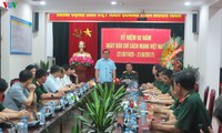 Bí thư thành ủy Hà Nội Hoàng Trung Hải thăm, chúc mừng báo Quân đội nhân dân