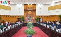 Thủ tướng Nguyễn Xuân Phúc tiếp Chủ tịch Quốc hội Vương quốc Campuchia Samdech Heng Samrin