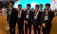 Việt Nam giành bốn huy chương vàng, một huy chương bạc Olympic Vật lý quốc tế năm 2017