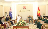 Đẩy mạnh quan hệ hợp tác quốc phòng Việt Nam - Australia 