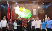 Đoàn đại biểu cấp cao Đảng Nhân dân Campuchia thăm, làm việc tại tỉnh Bắc Ninh 