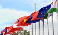 Dấu mốc quan hệ ngoại giao Việt Nam với một số đối tác trong năm 2017