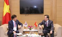 Việt Nam luôn coi trọng phát triển quan hệ hợp tác với Hàn Quốc