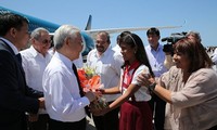 Chủ tịch Raul Castro Ruz cùng Tổng Bí thư Nguyễn Phú Trọng đi thăm thành phố Santiago De Cuba 
